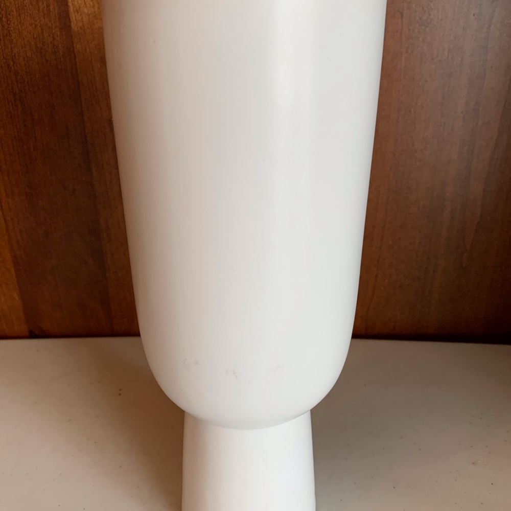 One Design Home NY 10.5” Tall White Stoneware Scandinavian Style Portrait Vase - Picture 3 of 6